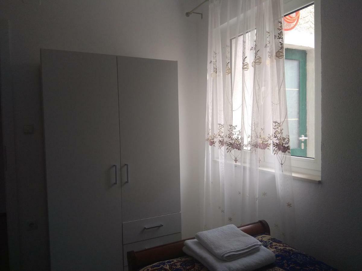 Apartmani Alma Skradin Zewnętrze zdjęcie